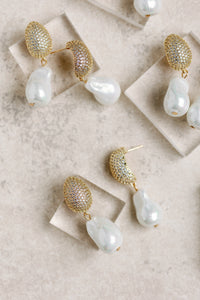 Sparkling Vintage Chunky Gold and Pearl Drop Earrings