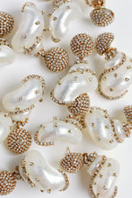 St Armands Designs Diamond Rhinestone Wrapped White Shells