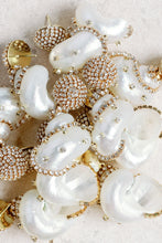 St Armands Designs Diamond Rhinestone Wrapped White Shells