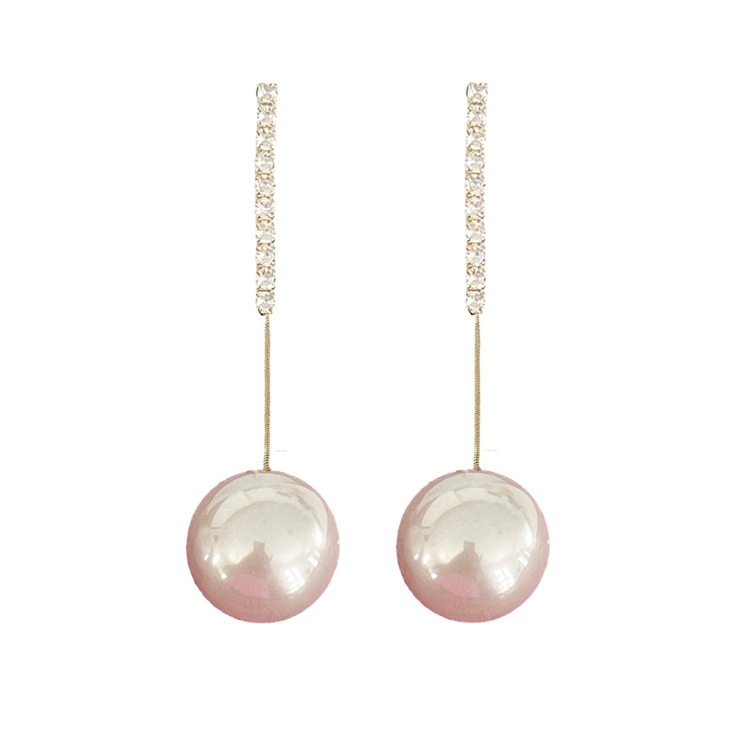 Maxi Diamond Swingy Pearls