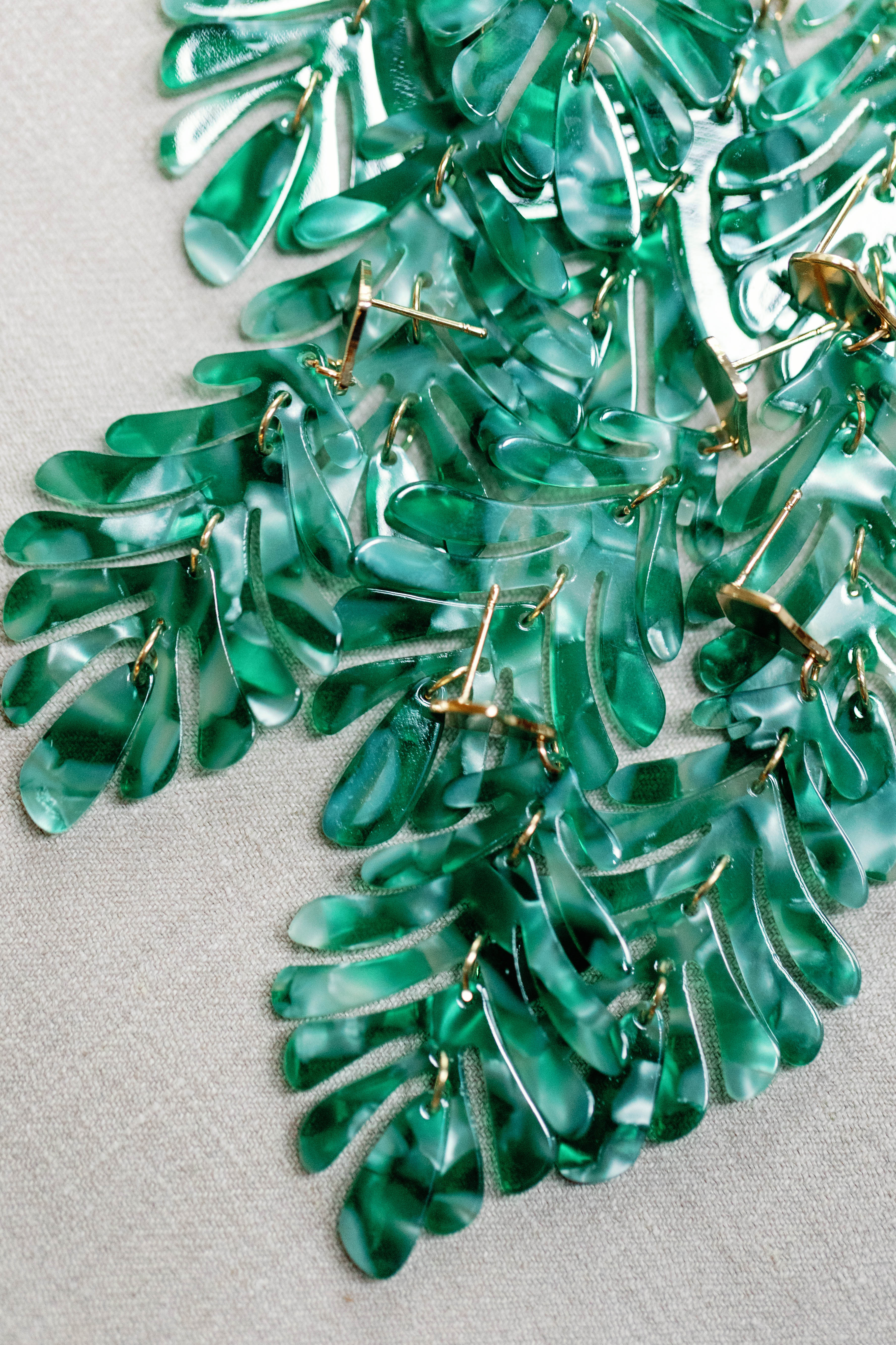 Green Petite Palm Drops